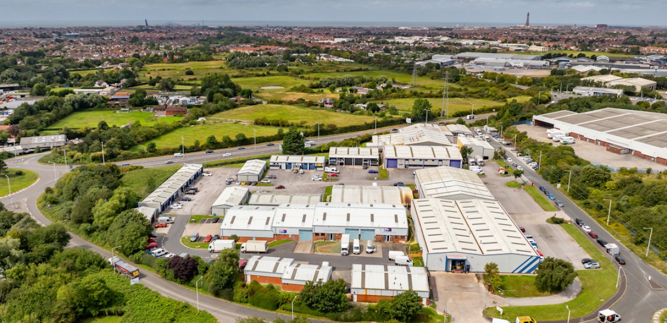 Blackpool & Fylde Industrial Estate  - Industrial Unit To Let- Flyde Industrial Estate,Blackpool 